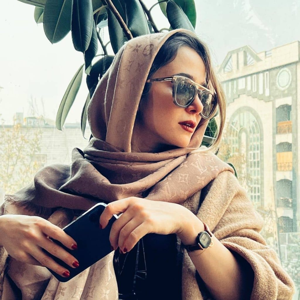 بهترین برند عینک زنانه در سال 1403