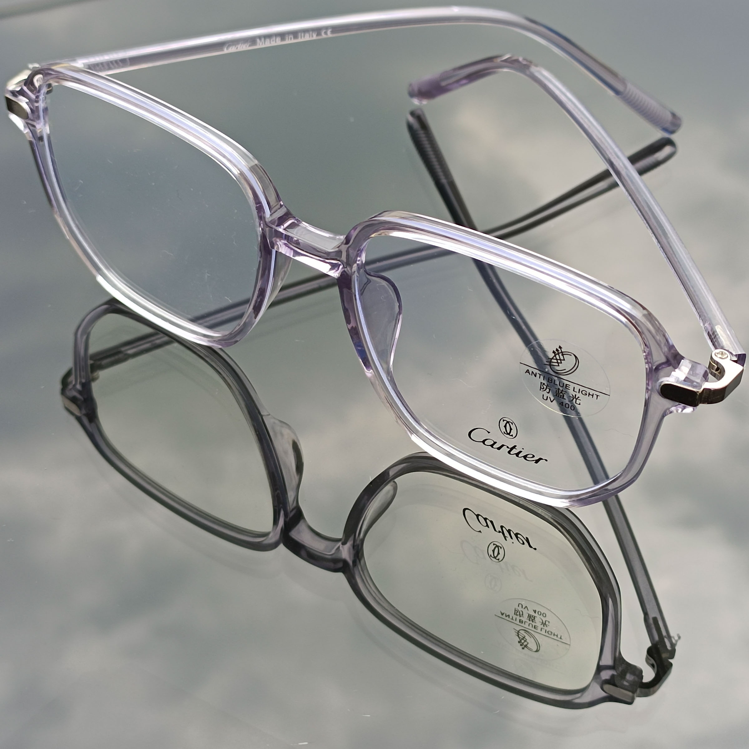 فریم طبی Cartier: نماد تجمل و دقت بالا