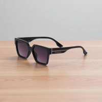 عینک آفتابی زنانه طرح پرادا کد 2610 Prada Sunglasses