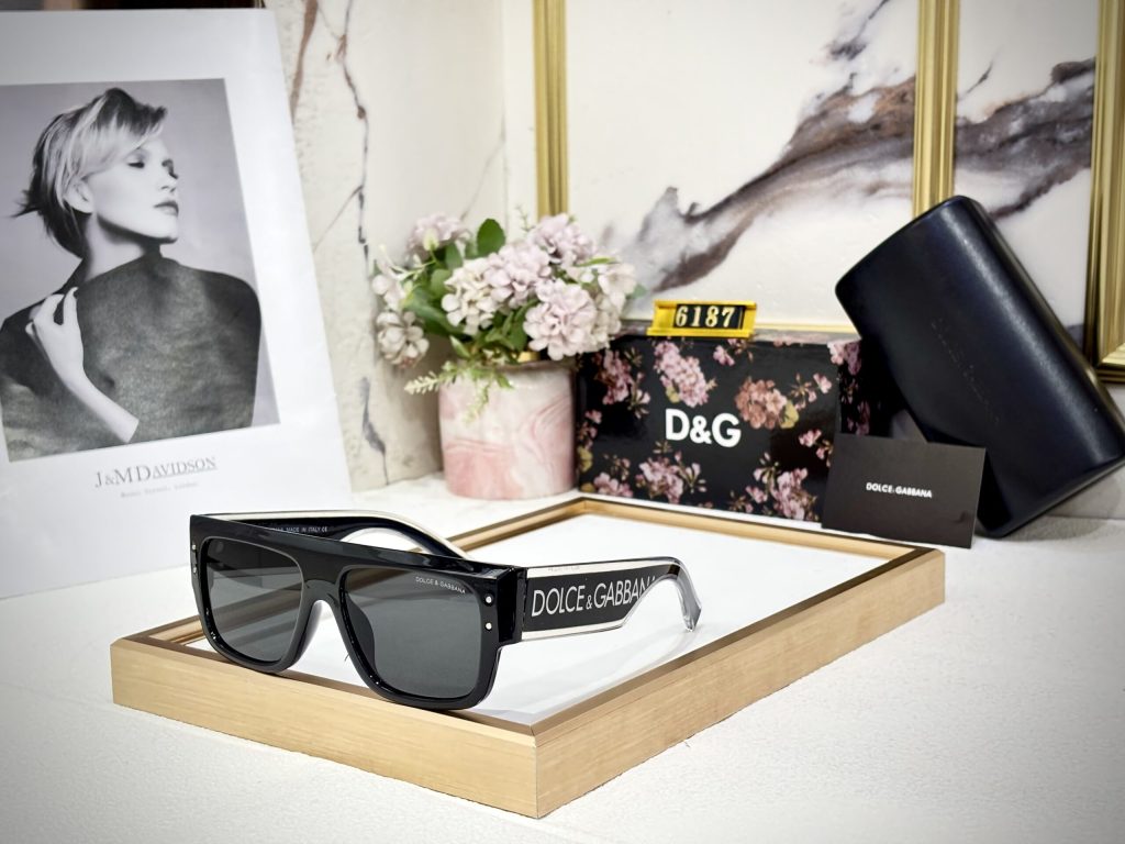 عینک آفتابی Dolce & Gabbana