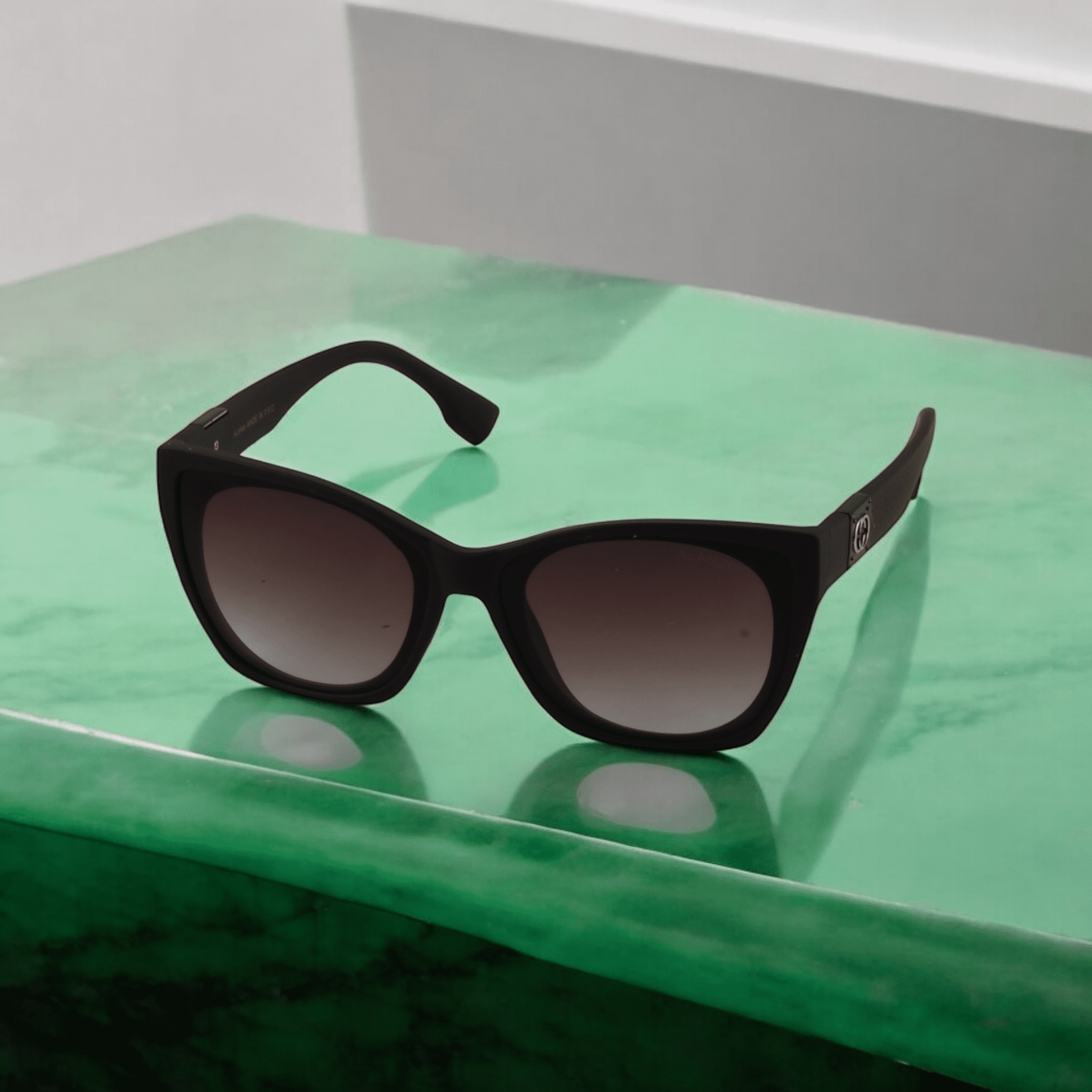 عینک آفتابی زنانه برند آلانزو کد 1115 Alonzo Sunglasses 6 عینک آفتابی زنانه برند آلانزو کد 1115 Alonzo Sunglasses - تصویر 4