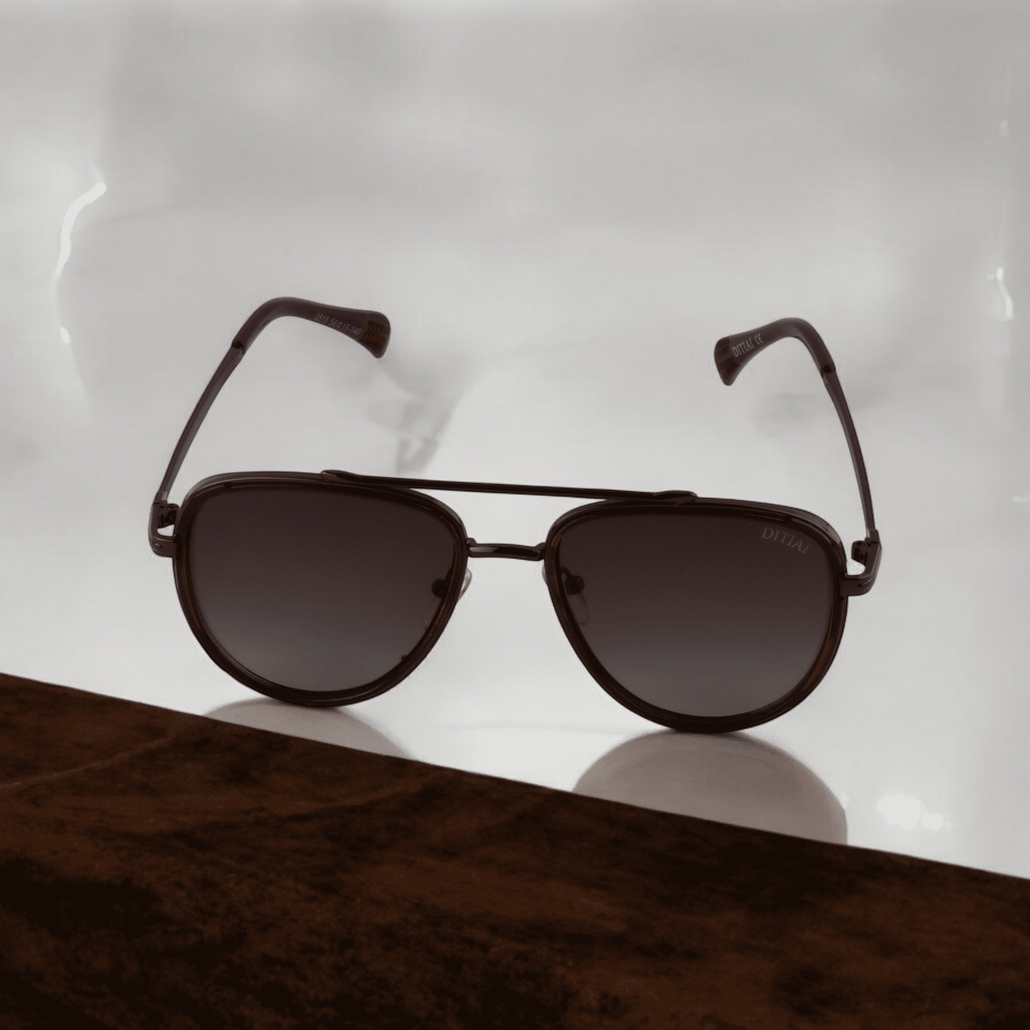 عینک آفتابی اسپرت طرح دیتا کد 1002 Dita Sunglasses 6 عینک آفتابی اسپرت طرح دیتا کد 1002 Dita Sunglasses - تصویر 4